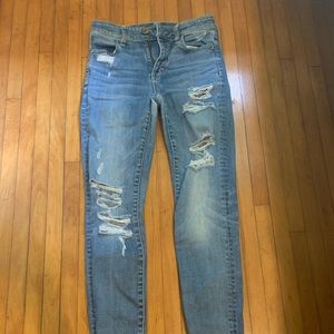 American Eagle Hi-Rise Jeans